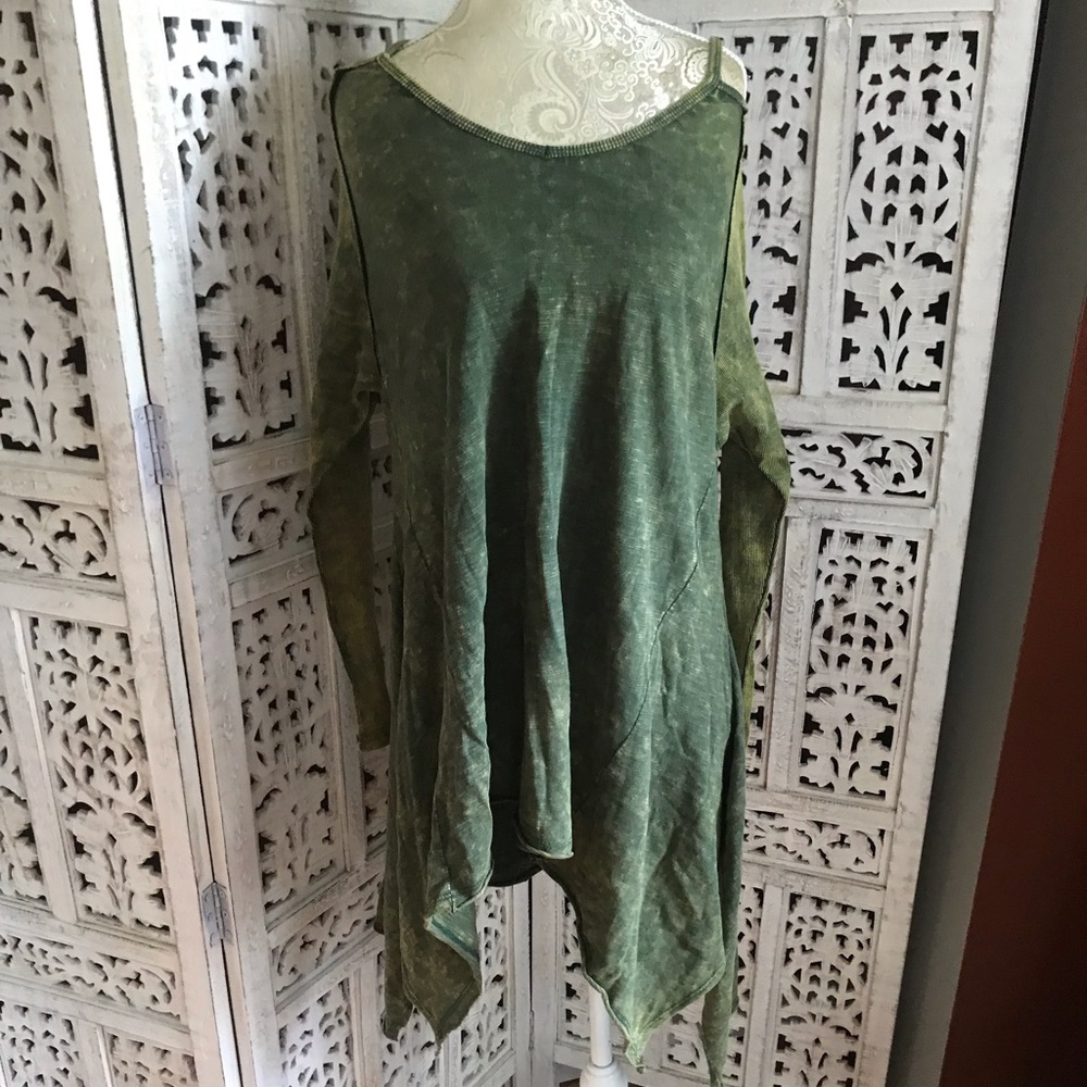 Handkerchief style tunic from JOH
